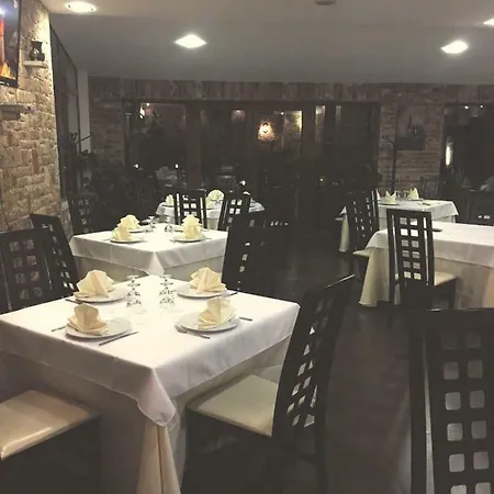 Lake Park Restaurant