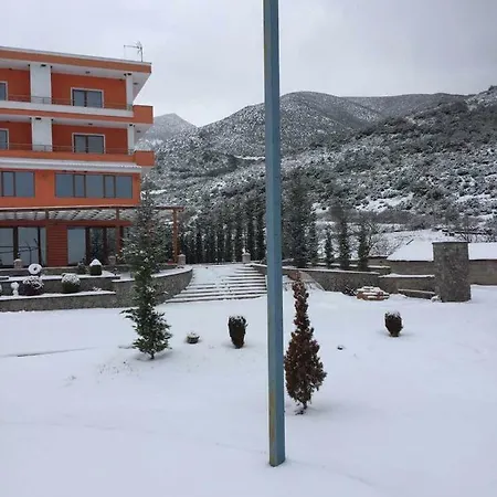 Lake Park Restaurant *